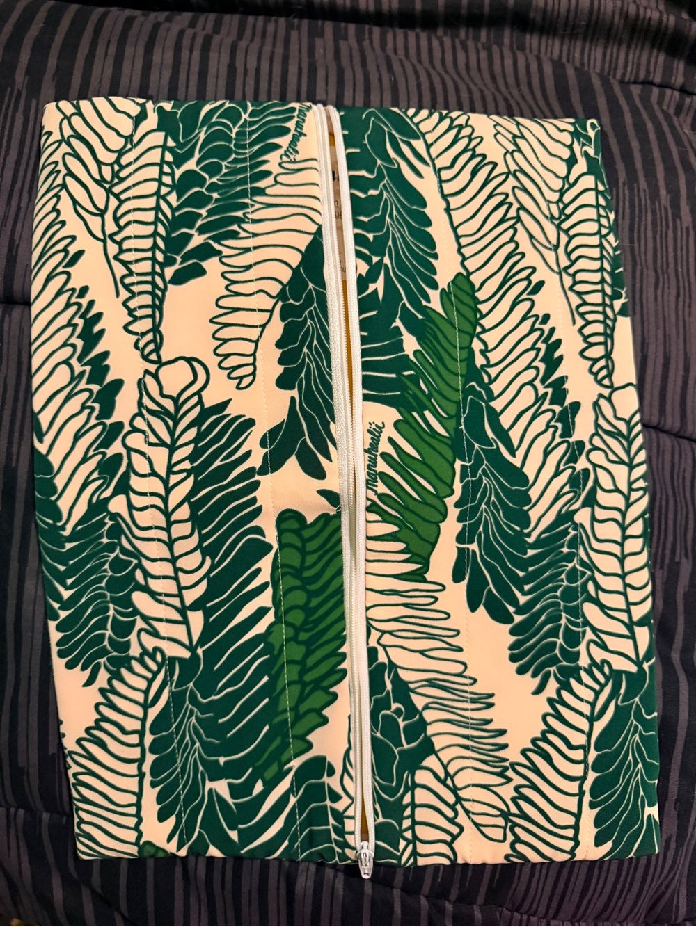 Manuhealii Green Leaf Print Cosmetic Bag on Cream